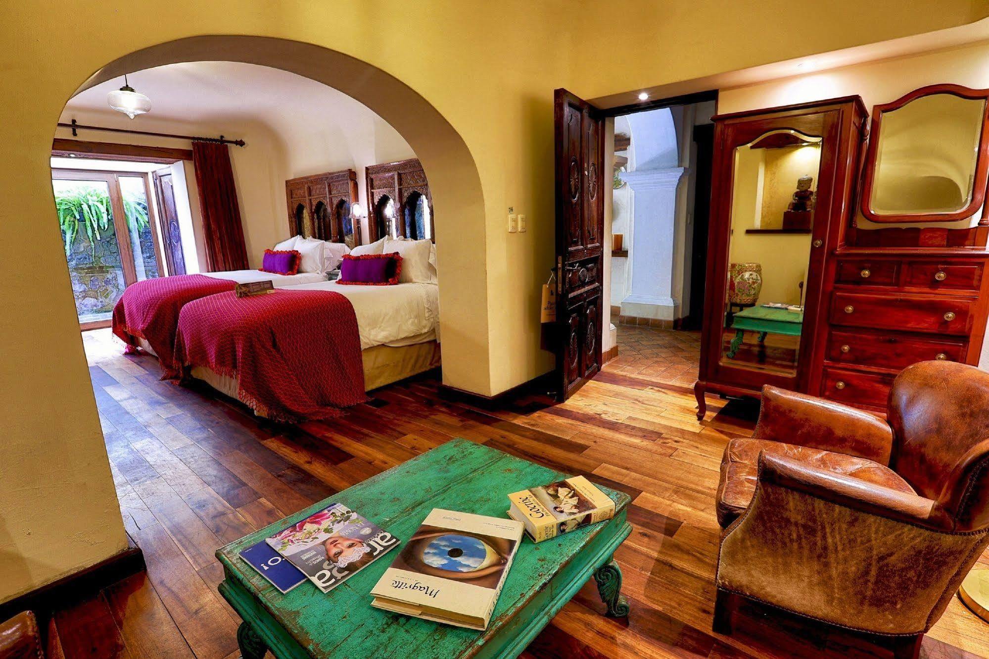 Pensativo House Hotel (Adults Only) Антигуа-Гватемала Экстерьер фото
